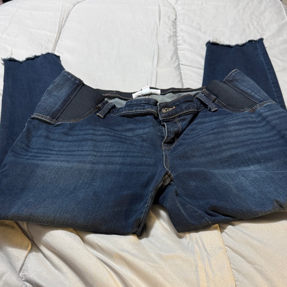 Distressed maternity jeans sz 14